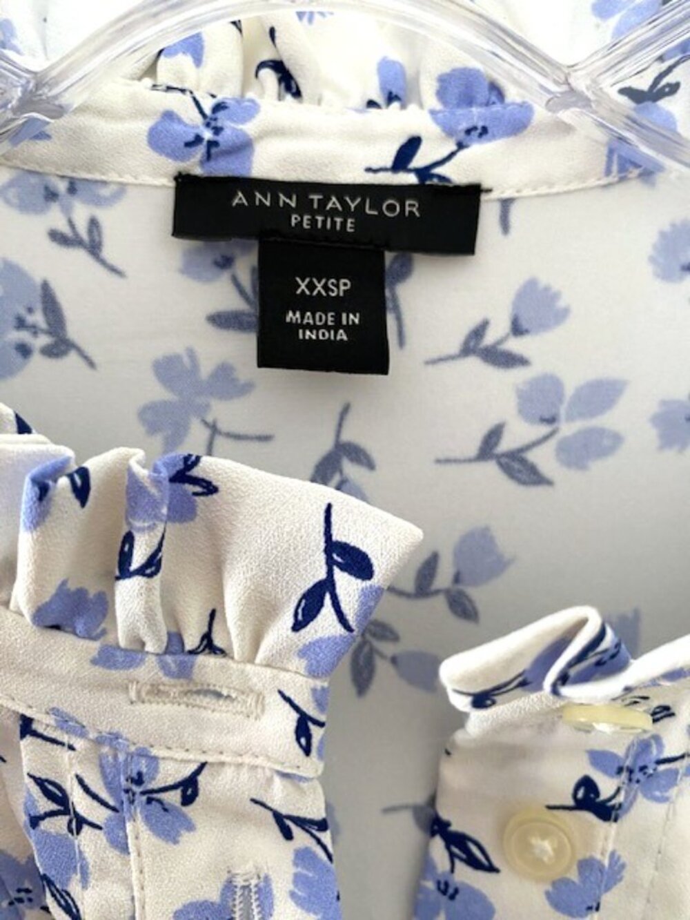 Ann Taylor Floral Ruffle-Neck Blouse Long Sleeve Women's Blue Petite XXS - Picture 9 of 10